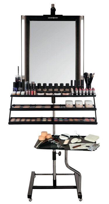 Coverpoint 2 in 1: postazione make-up e un espositore completo